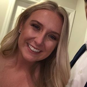 Meet your Posher, Charlotte